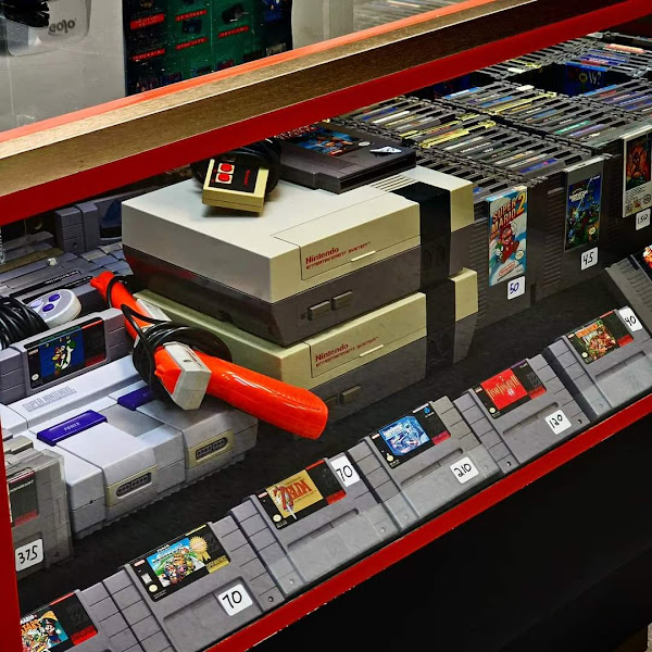 Extra Life Game Shop