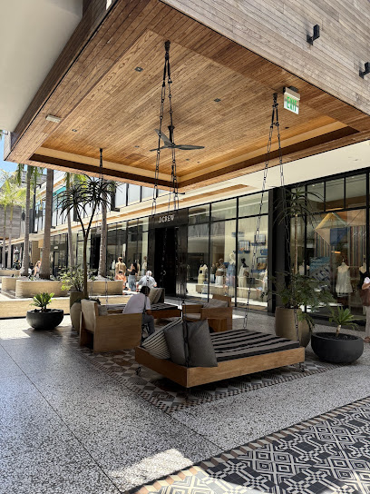 Toscanova Century City