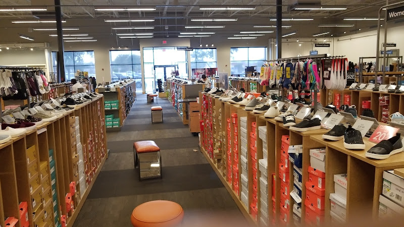 DSW Designer Shoe Warehouse