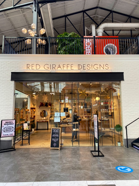 Red Giraffe Designs