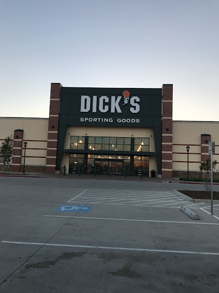 DICK'S Sporting Goods