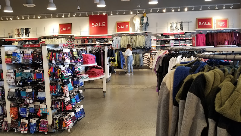American Eagle Clearance Store