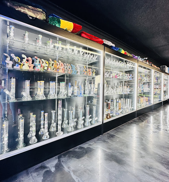 Cleopatra Smoke Shop