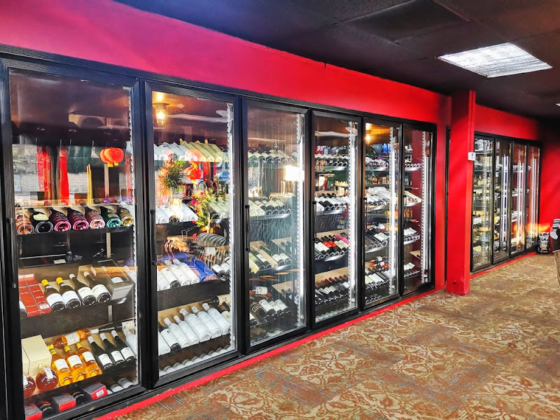 Uncle Fossil Wine & Spirits