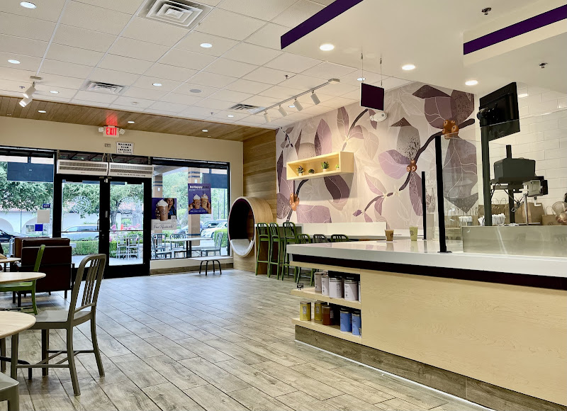 Coffee Bean & Tea Leaf