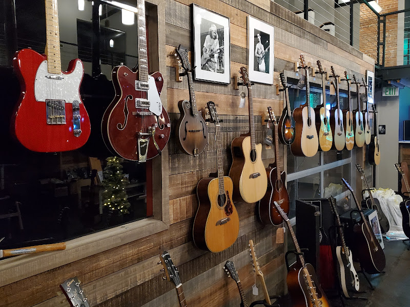MoonDog Music Shop