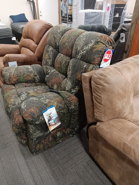 Marsh Home Center: Furniture, Appliances & Bedding