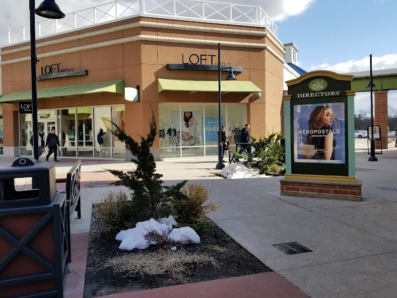 LOFT Outlet