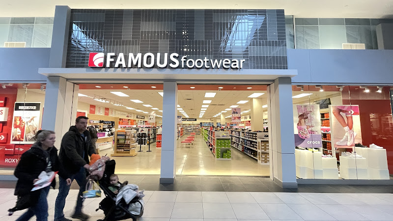 Famous Footwear Outlet