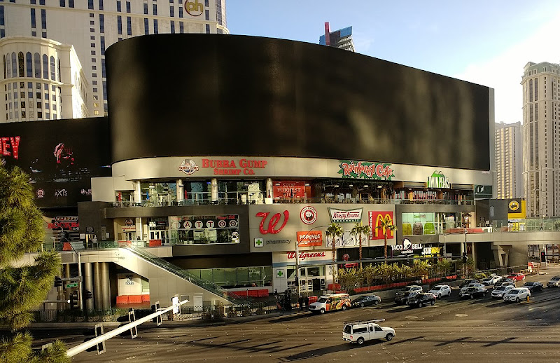 Harmon Retail Corner