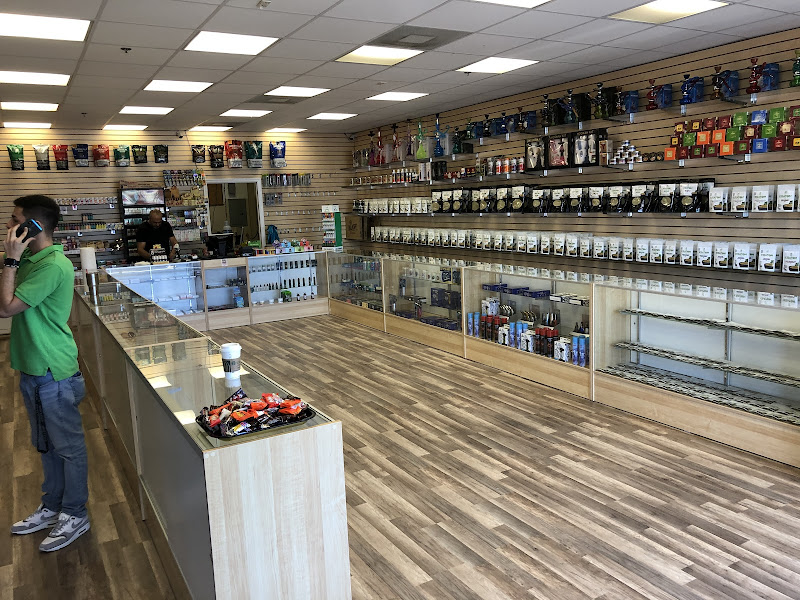 Amir's Smoke Shop
