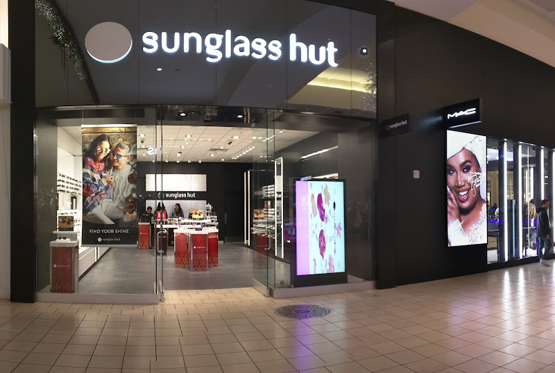 Sunglass Hut at Macy's