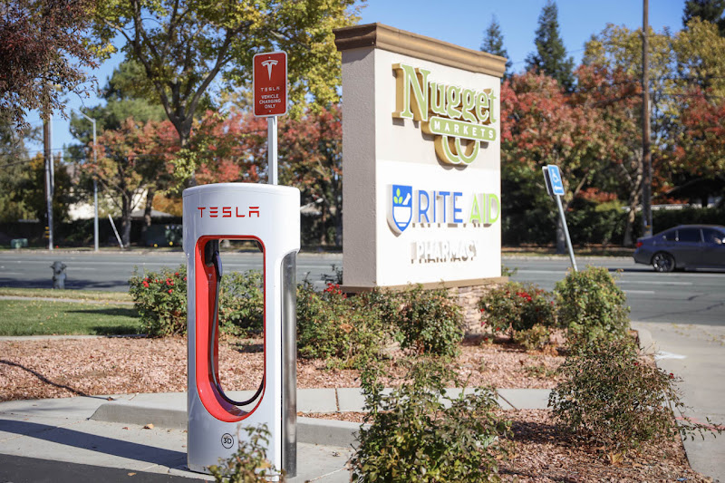 Tesla Supercharger