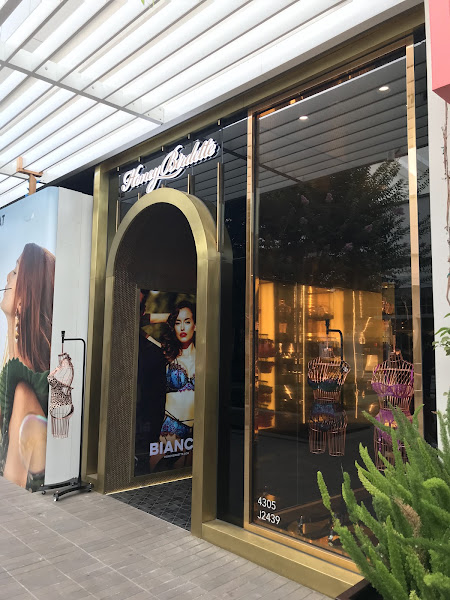 Honey Birdette
