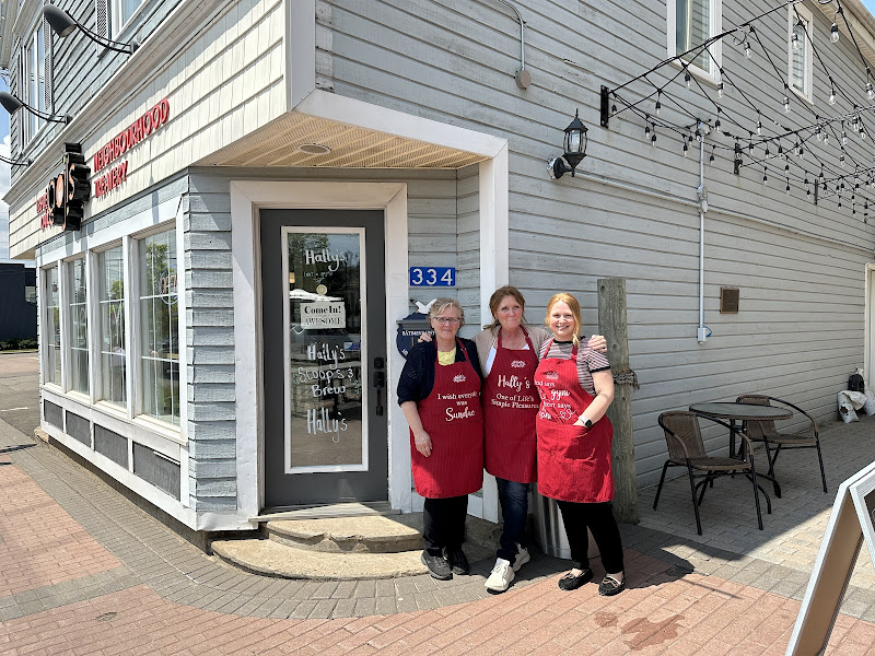 Hally’s Scoops and Brew