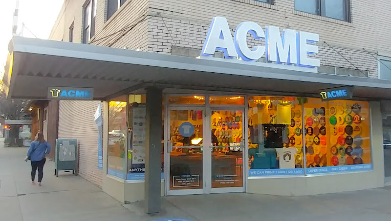 ACME hot & fresh t-shirts made to order