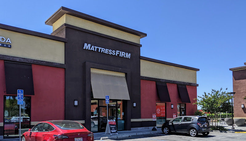 Mattress Firm Outlet - Concord Avenue