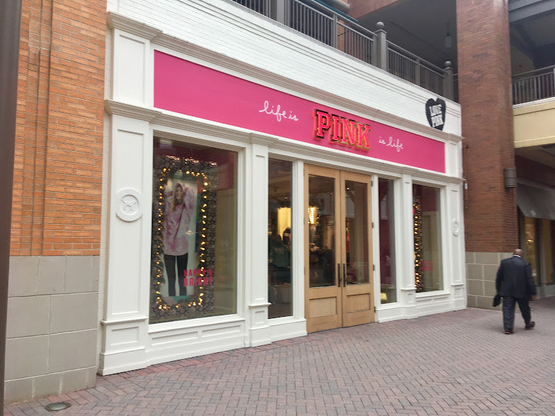 Victoria's Secret & PINK