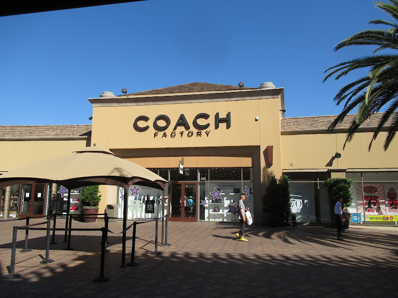 COACH Outlet