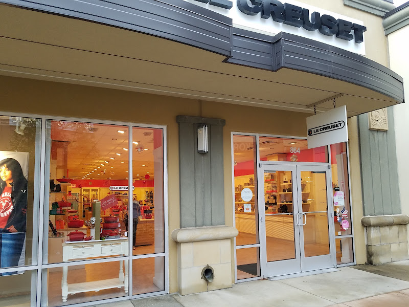 Le Creuset Outlet Store