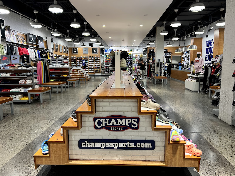Champs Sports
