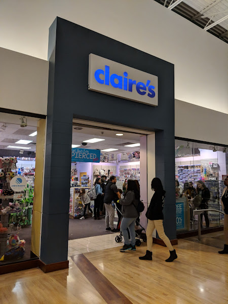 claire's