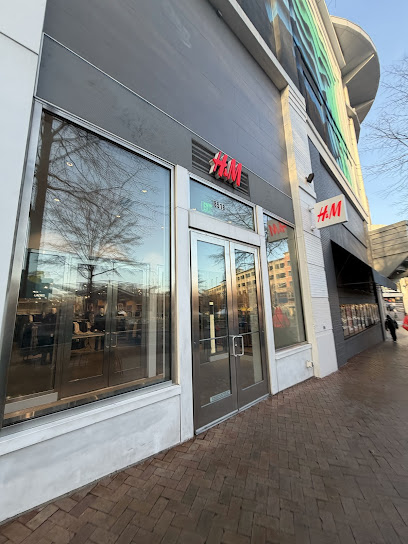H&M