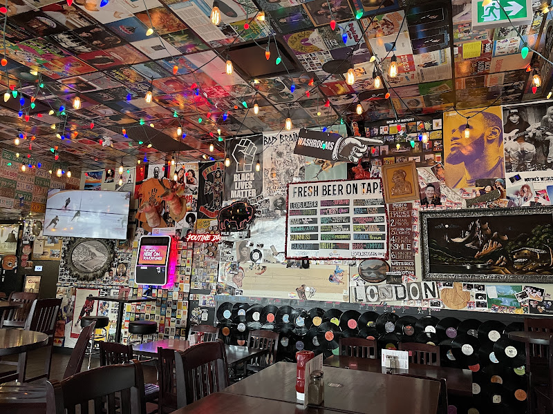 Leopold's Tavern Saskatoon - Kensington