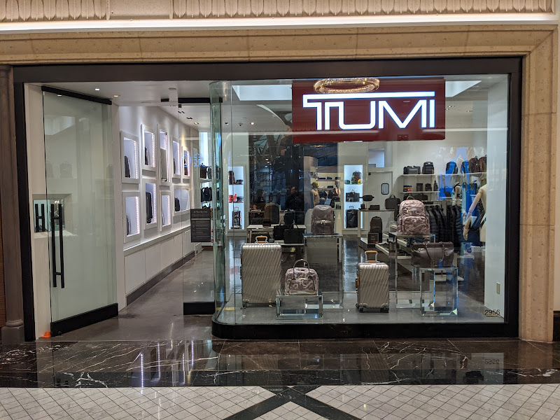 TUMI Store - The Shoppes at the Palazzo
