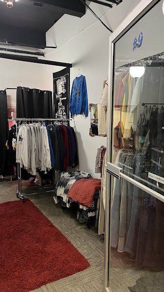 Replacing You Curated Vintage & Secondhand