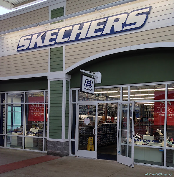 SKECHERS Factory Outlet