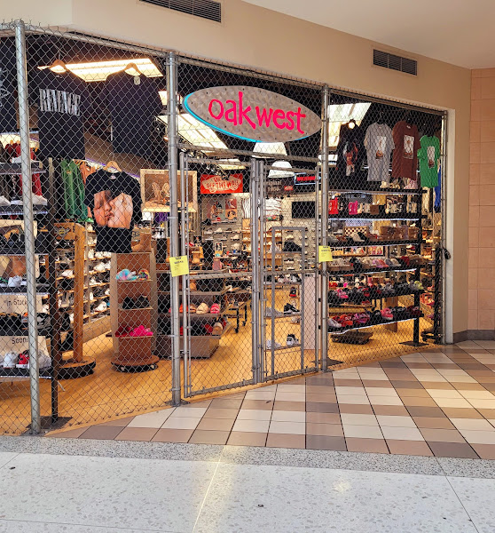 Oak West Footwear