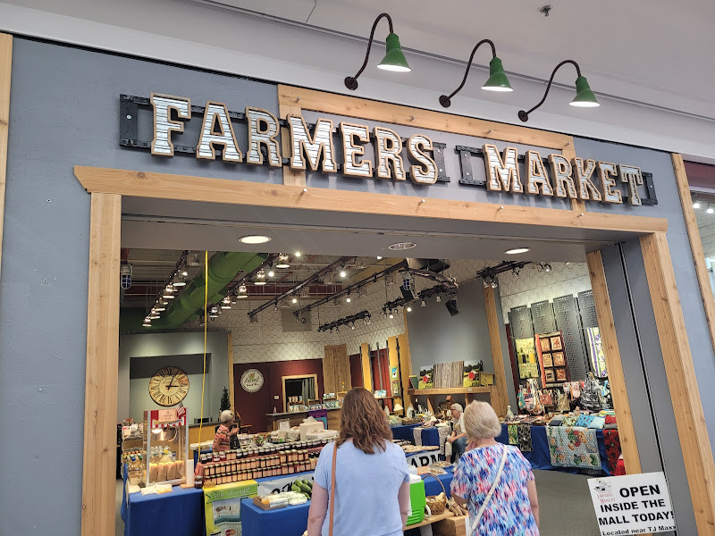 North Grand Farmers Market