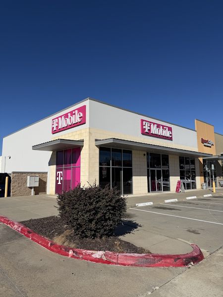 T-Mobile Experience Store