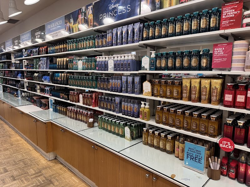 Bath & Body Works