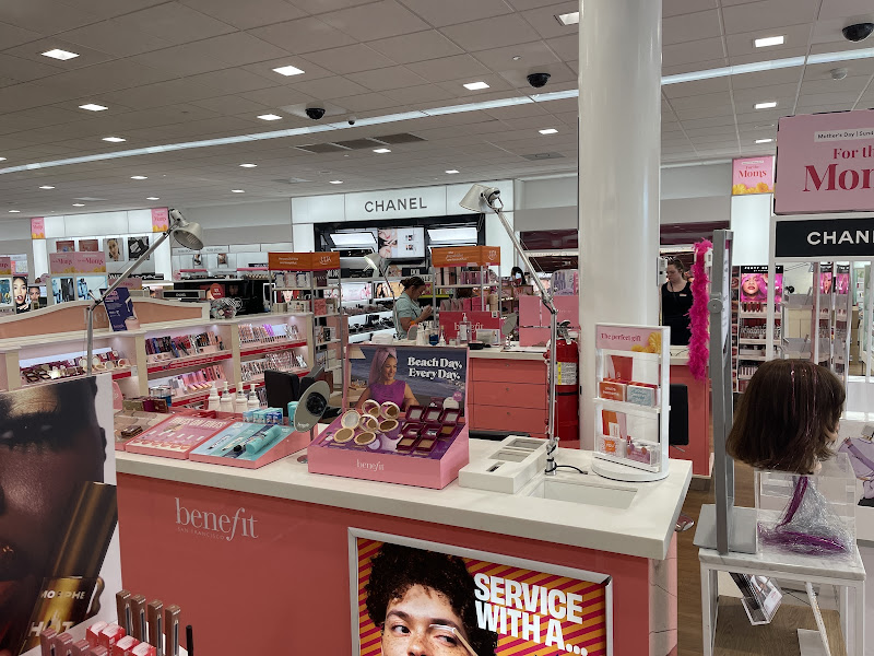 Benefit Cosmetics BrowBar
