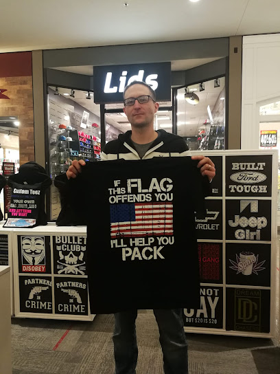 T-SHIRT STATION