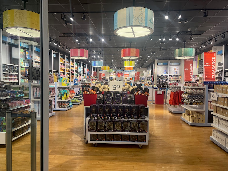 Disney Store Outlet