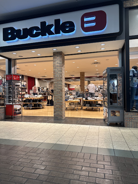 Buckle