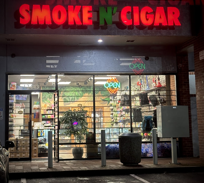 Smoke & Cigar Inc