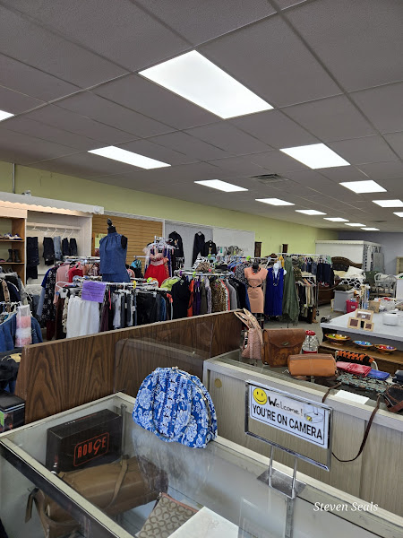 2nd Tour Thrift Store