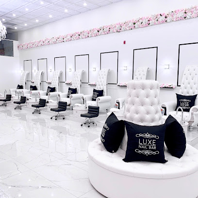 Luxe Nail Bar