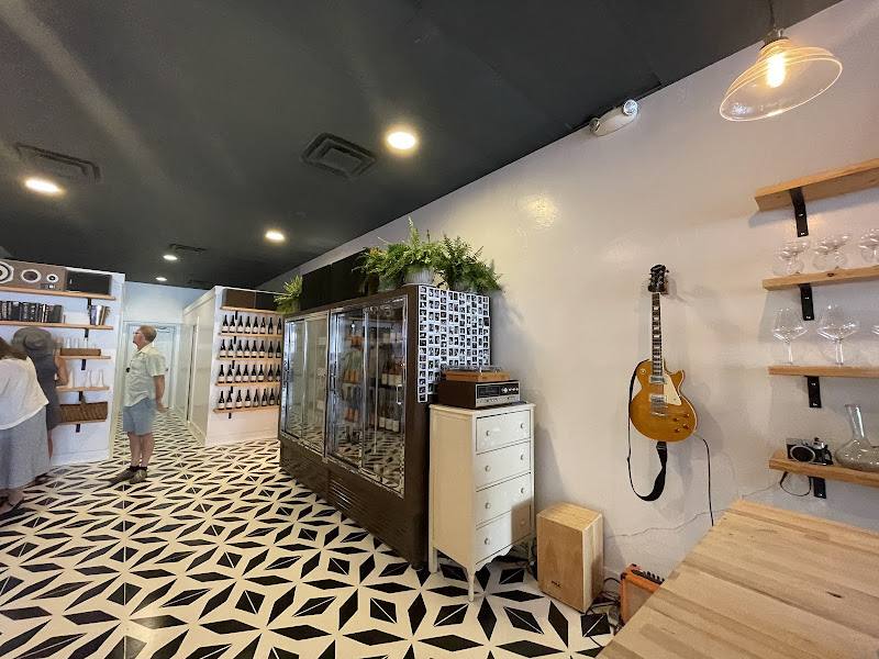 Les Bois Wines