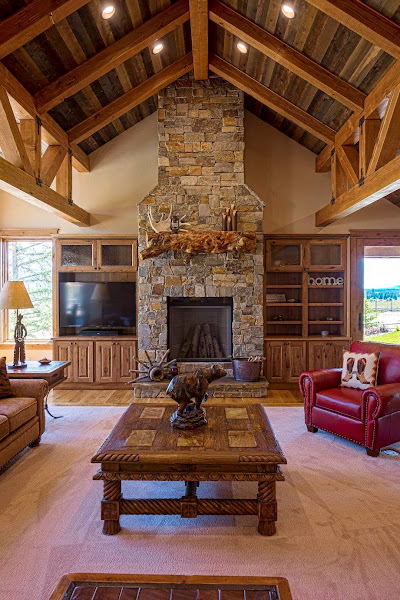 Mountain Comfort Furnishings & Design