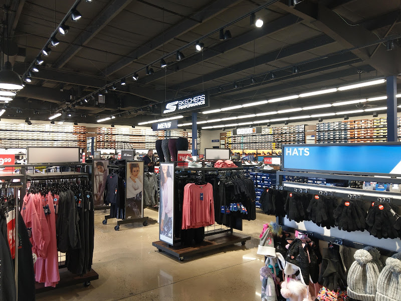 SKECHERS Factory Outlet