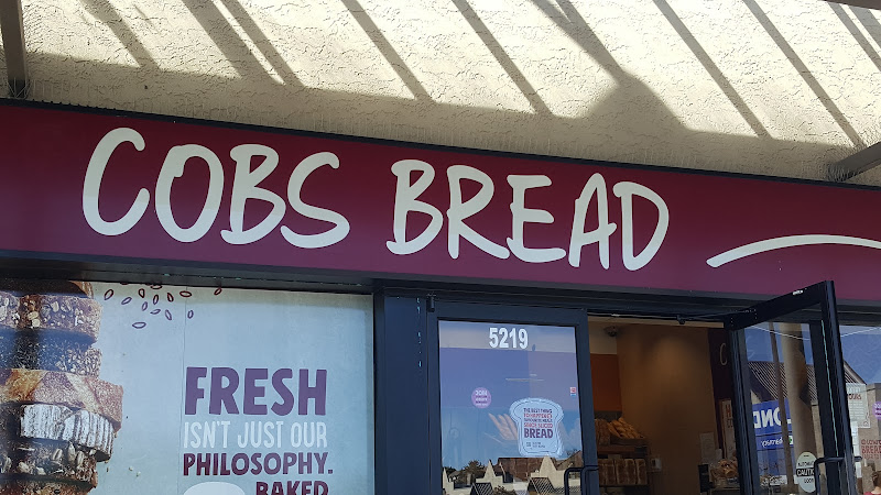 COBS Bread