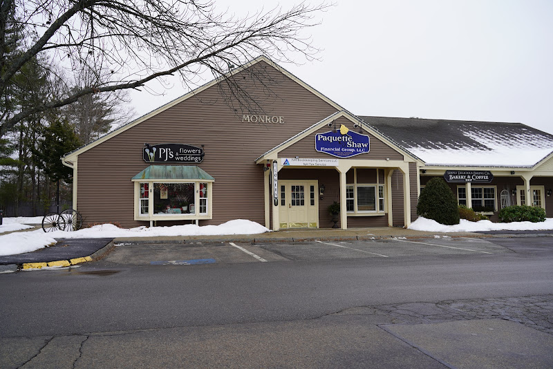 Village Shoppes Of Bedford