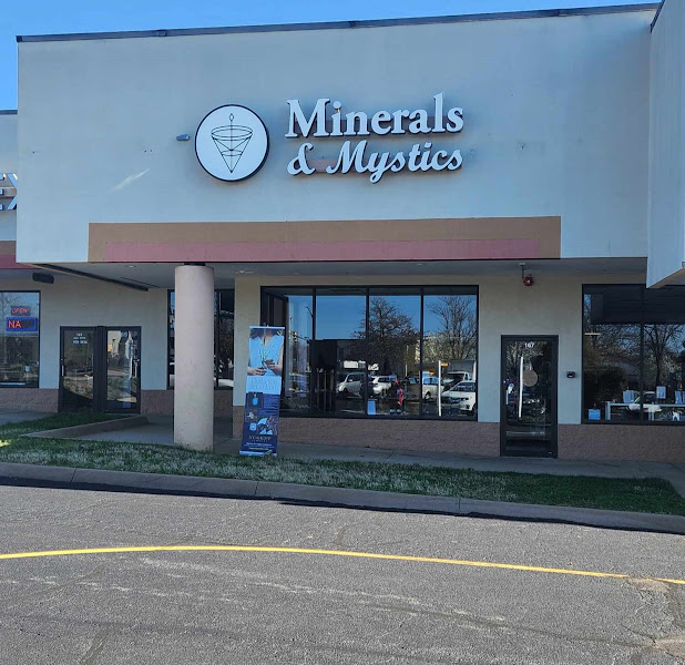 Minerals & Mystics