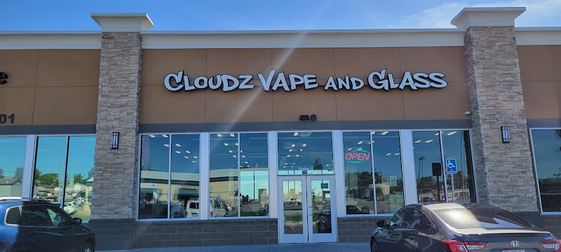 Cloudz Vape and Glass