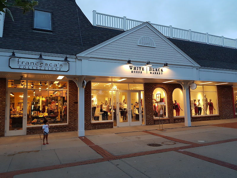 Long Wharf Mall